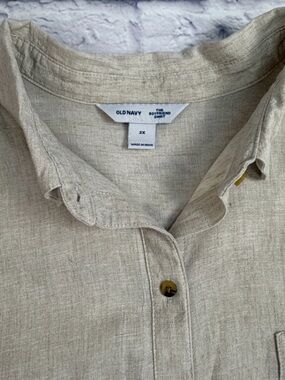 Old Navy Natural Beige Boyfriend Linen-Blend Button Down Shirt. Size 2X